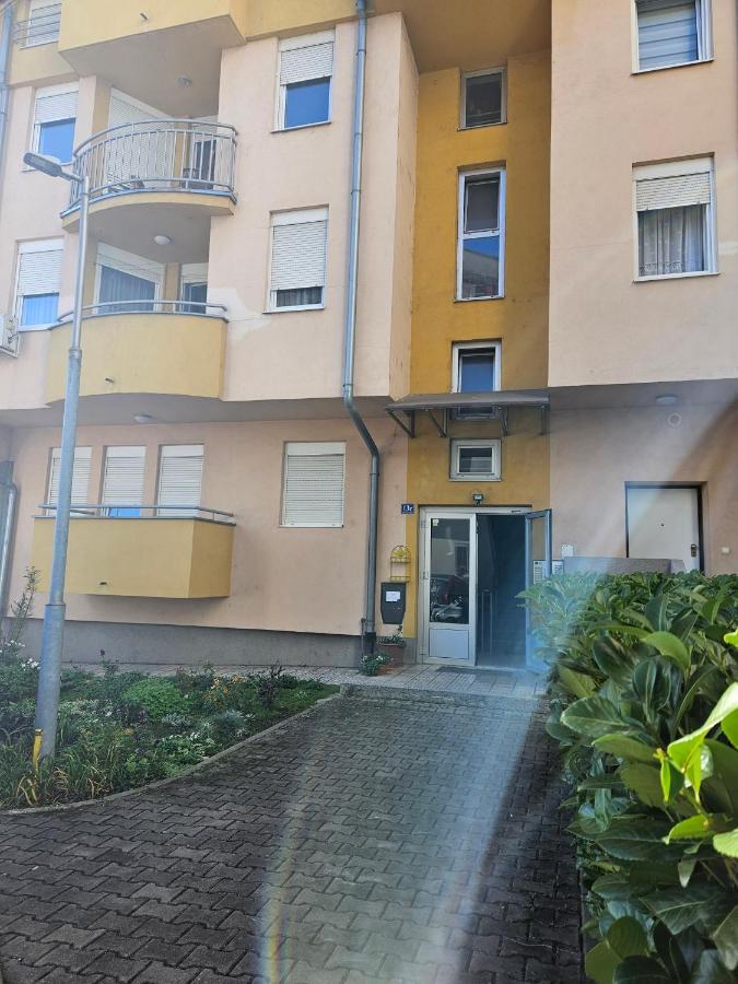 Apartman Lollita Banja Luka Exterior photo